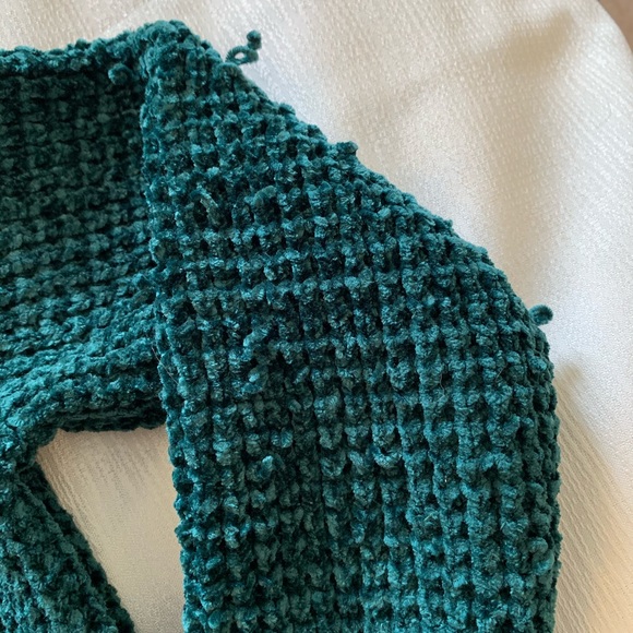 Women’s cropped sweater - Picture 4 of 4